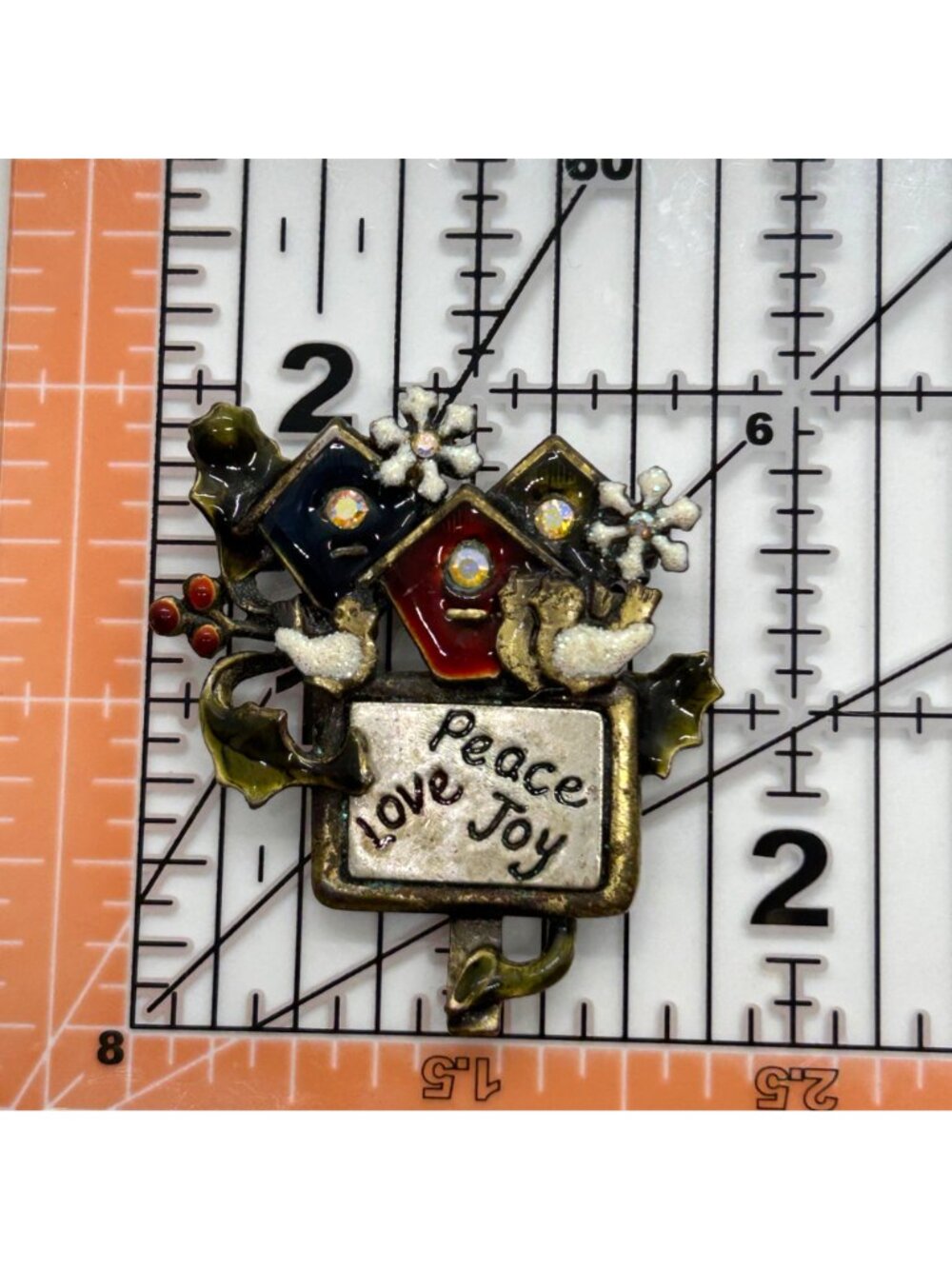 Vintage Kenneth Cole KC Christmas Birdhouse Brooch Pin Enamel Rhinestone Holiday - Picture 6 of 12